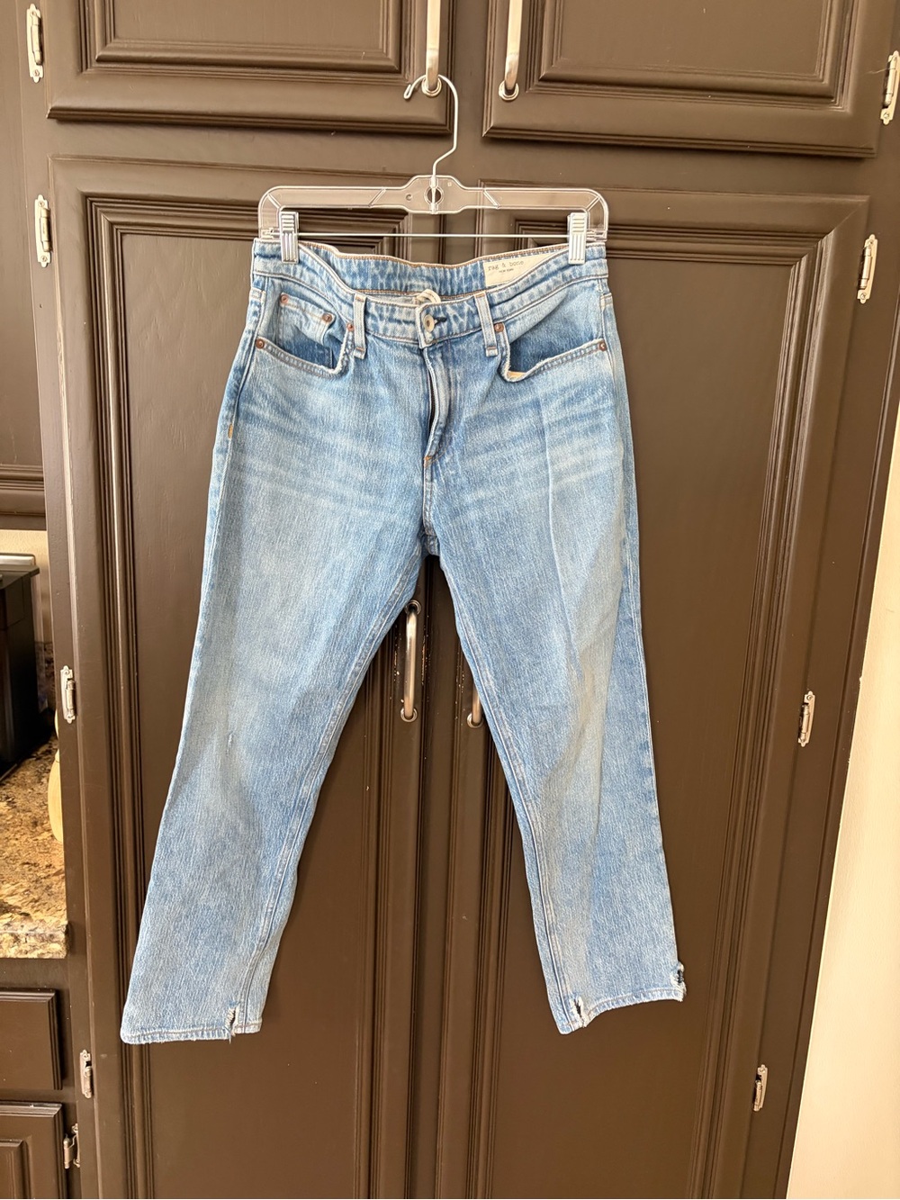rag & bone Dre low-rise slim boyfriend jeans, light blue denim, Size 28